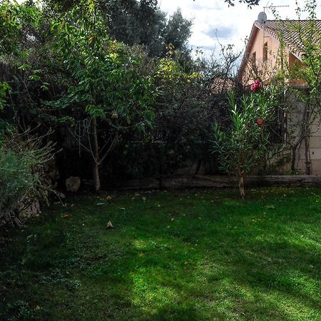 Acogedora Casa Con Verde Jardin By Cabana Rentals Ituero y Lama 外观 照片